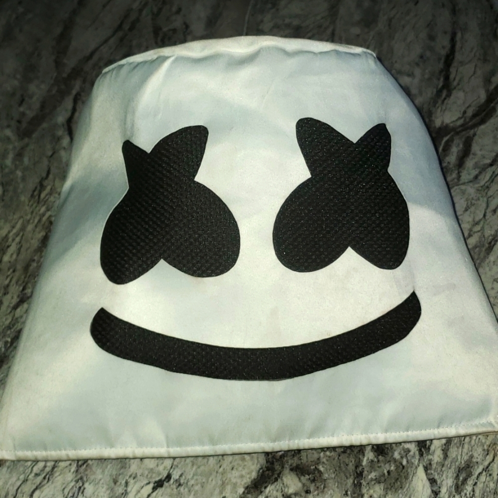 Marshmellow mask